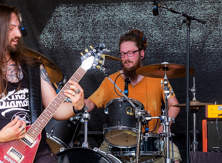 Klick zum Vergrößern Gunan