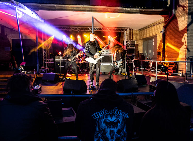 Klick zum Vergrößern God Dethroned